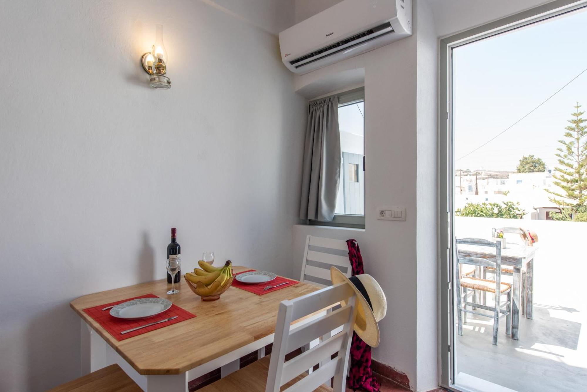 Argyro And Diogenis Apartment Emporio  Ngoại thất bức ảnh